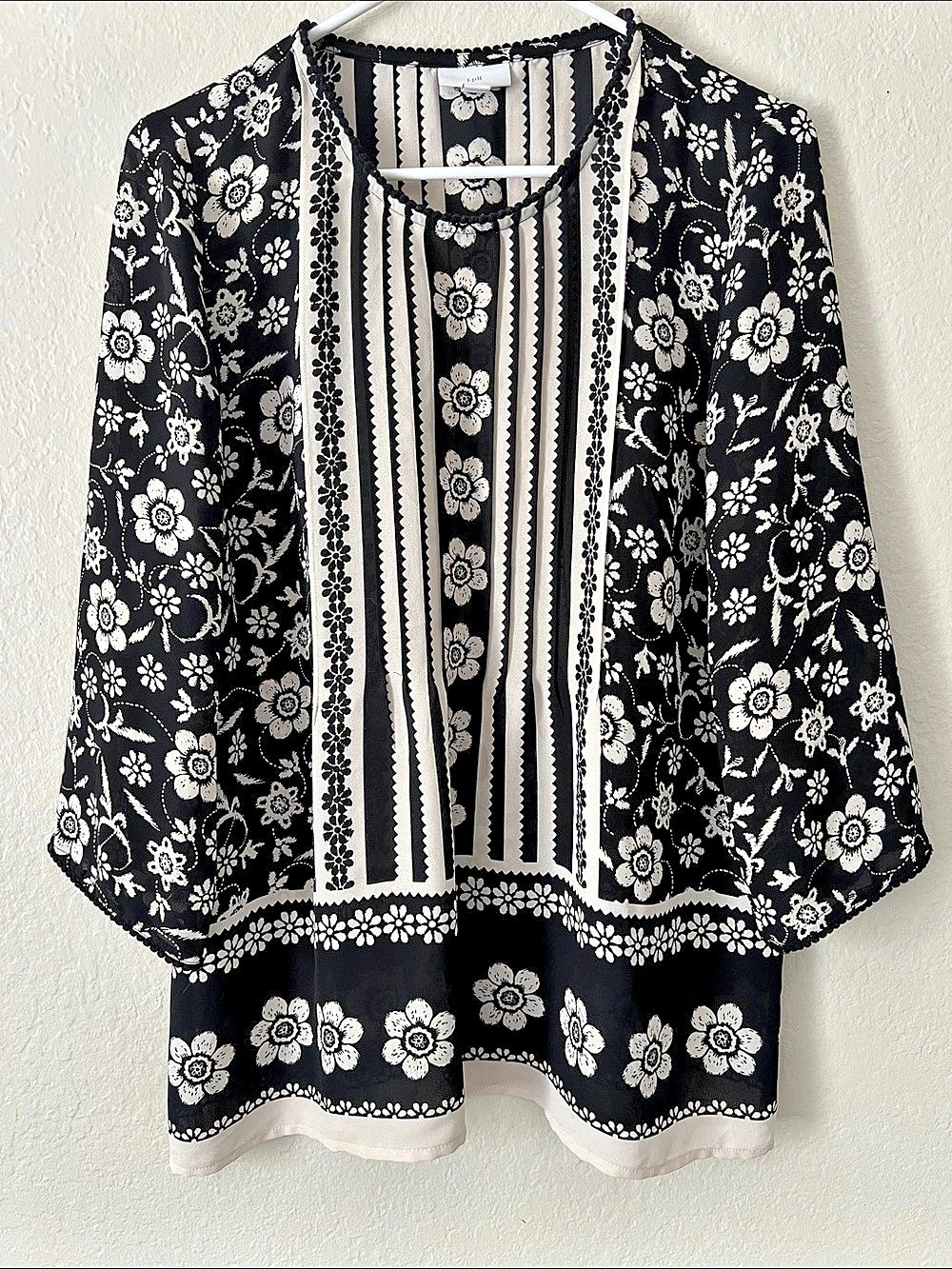 EUC J.JILL Floral Tunic in Black & White Size Small